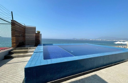 Manzanillo Apartamento | PRECIOSO DEPARTAMENTO A PIE DE PLAYA CON ALBERCA TOTALMENTE NUEVO