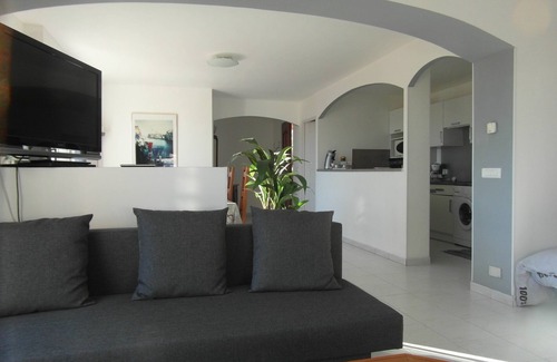 Vallauris Casa | Precioso apartamento en planta jardín de Villa