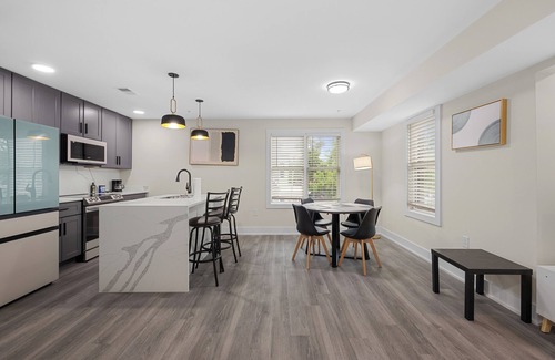 Columbia Heights Apartamento | Beautiful Apartment Duplex near Metro