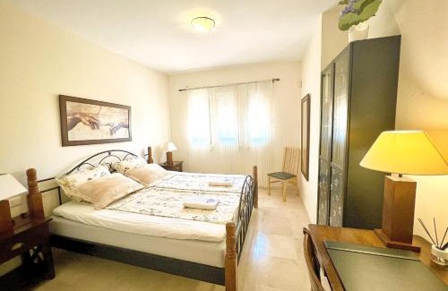 Benalmádena Apartamento | Beautiful apartment with pools, playground and paddle tennis - Family friendly and near Vithas Hospital - Free parking in garage