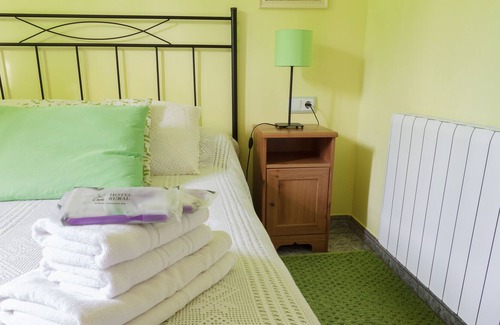 Pontons Apartamento | precioso apartamento con jacuzzi para 6 personas en el corazón de Penedés