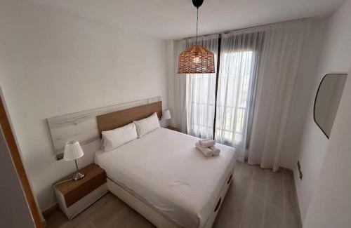 Rejas Apartamento | Beautiful apartment with pool and padel - Belfast