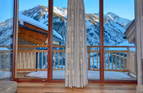 Kaprun Casa | Beautiful Austrian style Chalet at the ski slope