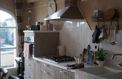 Belvezet Casa | Hermosa casa de pueblo de piedra auténtica (19 ° s) en una aldea a 15 ’de Uzès
