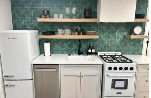 Whittier Heights Apartamento | Beautiful Ballard Basement