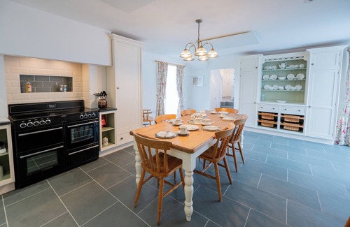 Sparkwell Casa | Beautiful Barn Conversion Near Plymouth and Dartmoor