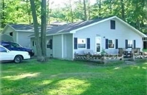 Pentwater Casa | Hermoso lago bajo en Pentwater