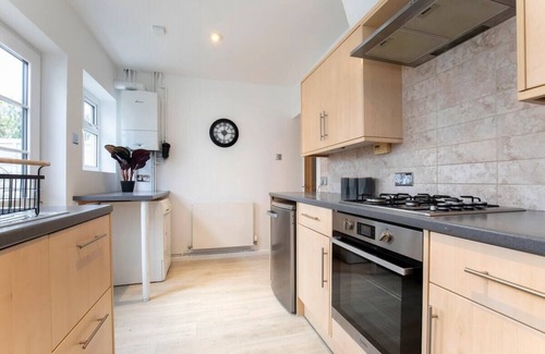 Montpellier Casa | Moderno-Vista a la Calle-Casa-Baño privado