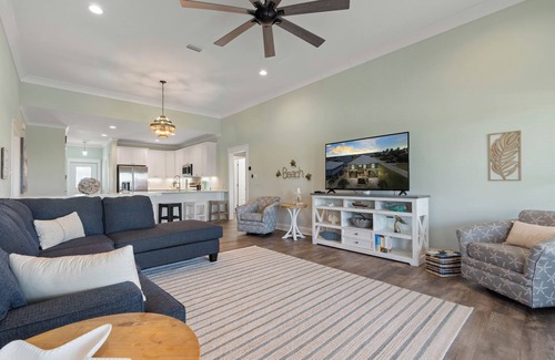 Fort Morgan Pines Casa | Beautiful bay view in Gulf Shores with fishing and close to ocean. Pet-Friendly!