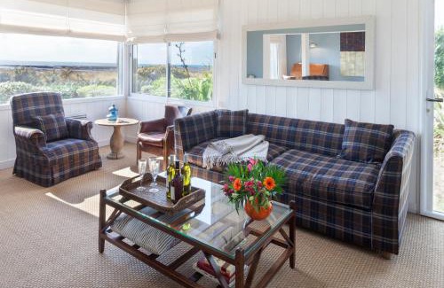 Barneville-Carteret Casa | Beautiful beach house 220m2 Perfectly equipped for 9 people baby