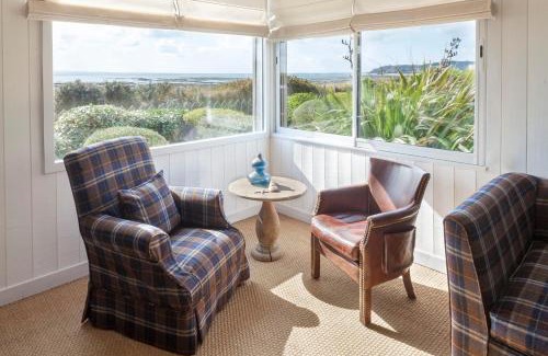 Barneville-Carteret Casa | Beautiful beach house 220m2 Perfectly equipped for 9 people baby