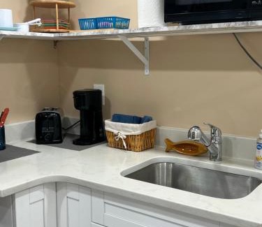 Jacksonville Beach Casa | Beautiful Beach Oasis - 5 Blocks from the Beach
