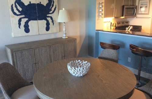 Central Beach Condominio | Beautiful beach front condominum huge patio