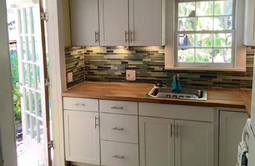 Pass-a-Grille Cabaña | Hermosa Pass-a-Grille Beach House-Remodelado y Incluye Bikes