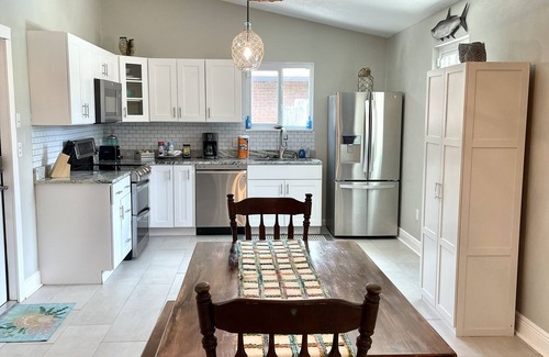 Port Orange Casa | Beautiful beach themed 3 bedroom with pool