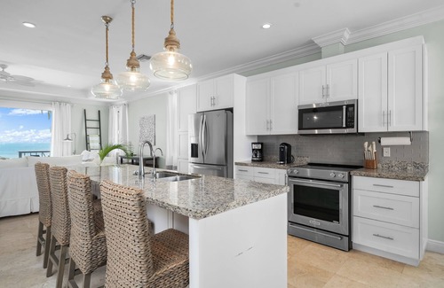 Nassau Casa | Beautiful Beachfront 4-bedroom Townhome