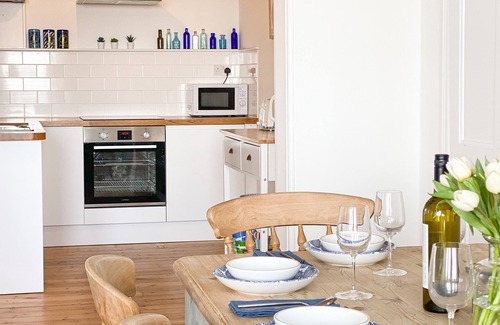 Seaford Apartamento | Beautiful beachfront apartment with amazing uninterrupted sea views!