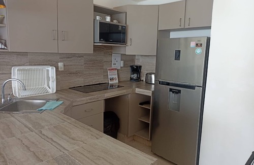 Zona Hotelera Apartamento | Beautiful beachfront apartment with access to the hotel's facilities