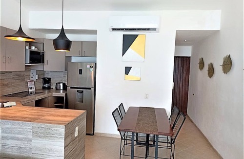 Zona Hotelera Apartamento | Beautiful beachfront apartment with access to the hotel's facilities