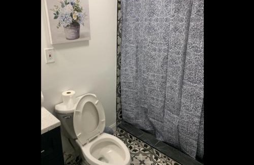 Charles Village Casa | Beautiful bedroom next JHU