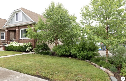 Berwyn Casa | Beautiful Berwyn Bungalow Close to Downtown Chicago