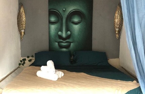 Odessa City Center Apartamento | Beautiful Botanical Buddha Apartments near Langeron beach & Shevchenko park