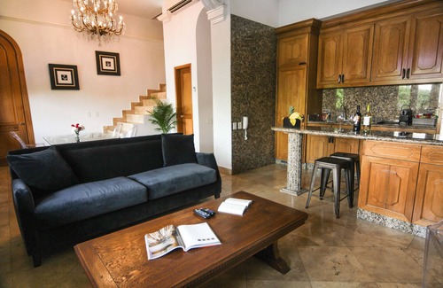 Casco Viejo Apartamento | Hermosa Boutique Apart-hotel vista y servicios (La Isabela Suites)