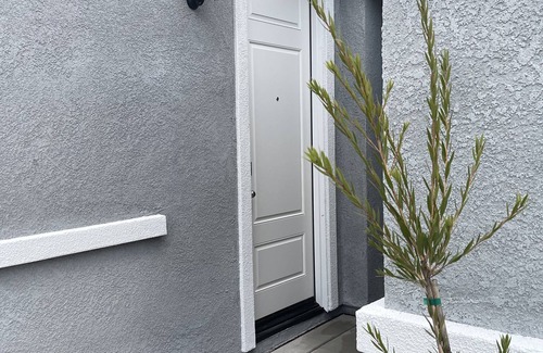 Winchester Casa | Beautiful, brand new next gen suite near Temecula wine country