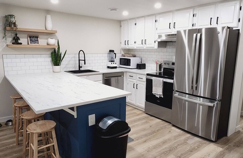 Raymond Casa | Beautiful, bright, private basement suite. Cozy home away from home!