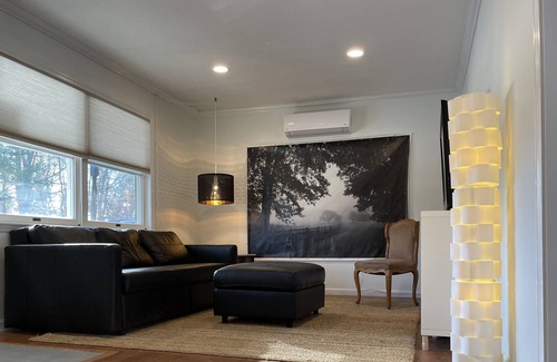 Tivoli Casa | Beautiful, bright private home w fenced yard in Tivoli, NY