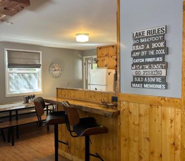 Nordman Casa | Beautiful Bungalow and Bunk House, Close to Lake
