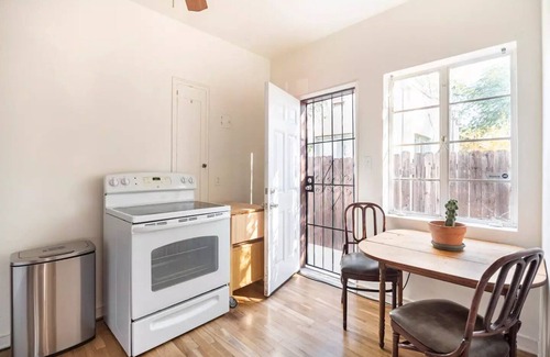 Rincon Heights Casa | Beautiful Bungalow Close to U of A, Downtown and Historic 4th Court