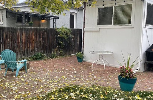 Washington Park West Casa | Beautiful bungalow with AC in vibrant Wash Park near Denver