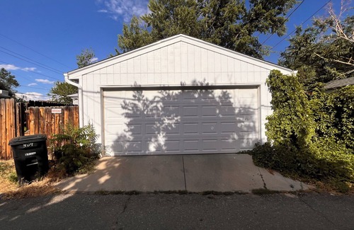 Washington Park West Casa | Beautiful bungalow with AC in vibrant Wash Park near Denver