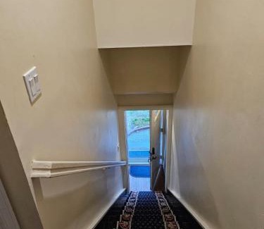 Elmont Casa | Beautiful C&C