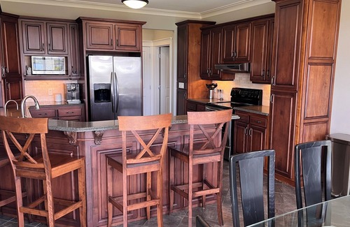 Halifax County Casa | Beautiful Oceanview Paradise Minutes from Martinique Beach