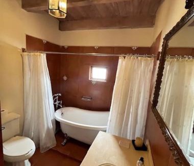 Tapalpa Casa | Beautiful Cabin Downtown Tapalpa Oven Mud Barbecue Grill 4 Room 12 ppl TV Wifi