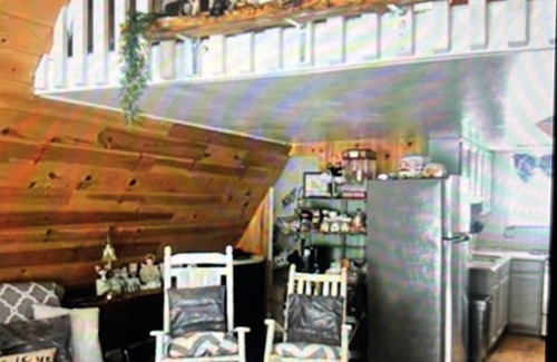 Heber Cabina | Beautiful cabin in Forest Lakes with dedicated work space!