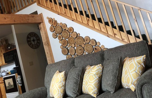 Grassy Creek Cabina | Dumenigo Cabin
