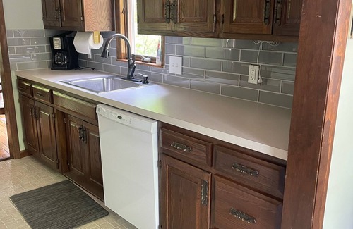 Thompsonville Cabina | Beautiful Cabin located on the Betsie River and close to Crystal Mountain Resort
