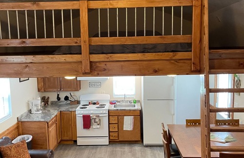 Waynesville Cabina | Beautiful Cabin sleeps 7