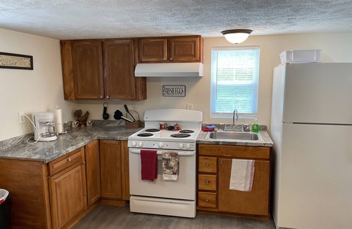 Waynesville Cabina | Beautiful Cabin sleeps 7
