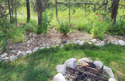 Beaverdell Alquiler De RV | Beautiful Camping Sites Available