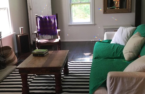 Jeffersonville Otro | Hermosa casa de campo Catskills, tina caliente de leña! 5 hectáreas con estanque, bosque.