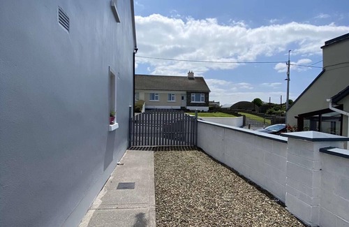 Miltown Malbay Casa | Beautiful, Central 3-Bed House in Co Clare