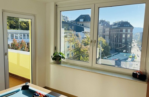 Uhlandshohe Apartamento | Beautiful central bright 2.5 room apartment with 63 square meters
