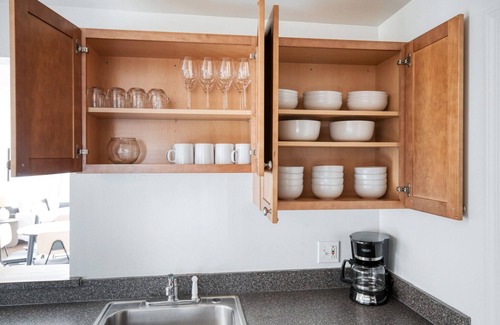 Central Square Apartamento | Beautiful Central Square 2BR nr T, by Blueground
