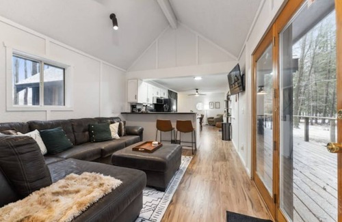Bellaire Chalet De Esquí | Beautiful Chalet at Schuss Mtn. - Golf, Wine, Torch Lake, Lake Bellaire, Shorts