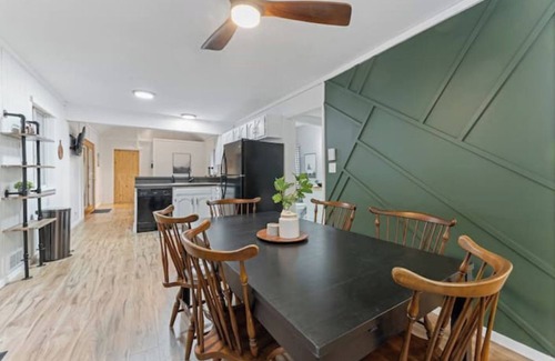 Bellaire Chalet De Esquí | Beautiful Chalet at Schuss Mtn. - Golf, Wine, Torch Lake, Lake Bellaire, Shorts