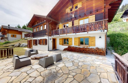 Granges Chalet De Esquí | Precioso chalet en Le Bouveret con jardín